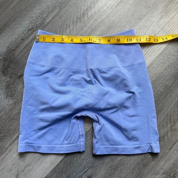 Alphalete Amplify High Rise Shorts NEW Digital Violet Small - Picture 10 of 16